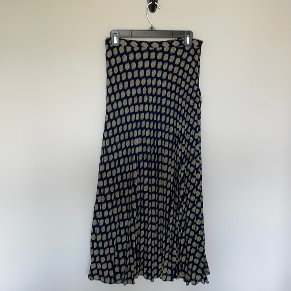 Floor length skirt.